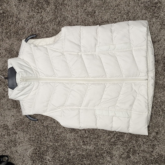 Lands' End Jackets & Blazers - Lands' End down blend puffer vest - S - off white